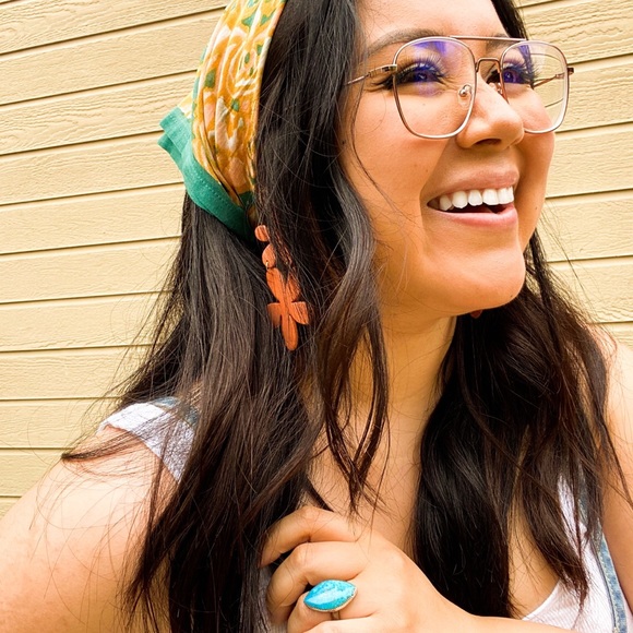 Meet the Posher - Picture 1 of 1